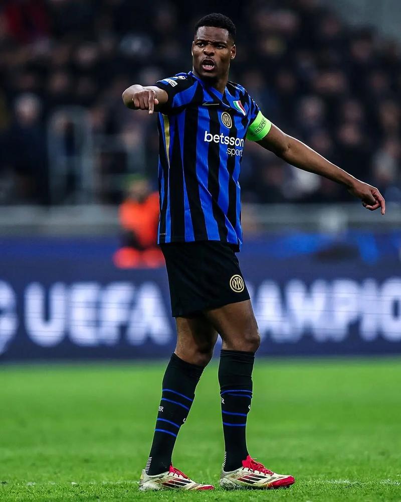 太平洋联盟打击王争夺战陷入混沌？ 两名隐藏版候补者浮上台面｜日职