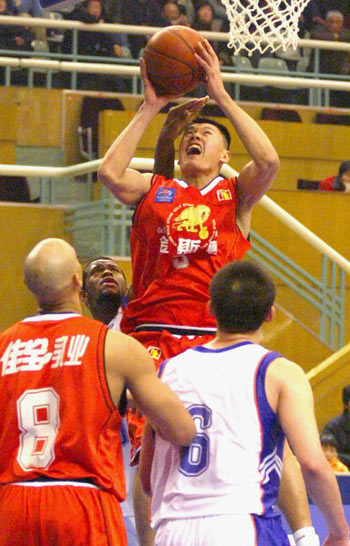 [CBA]渐入佳境 上海大胜北控收获四连胜