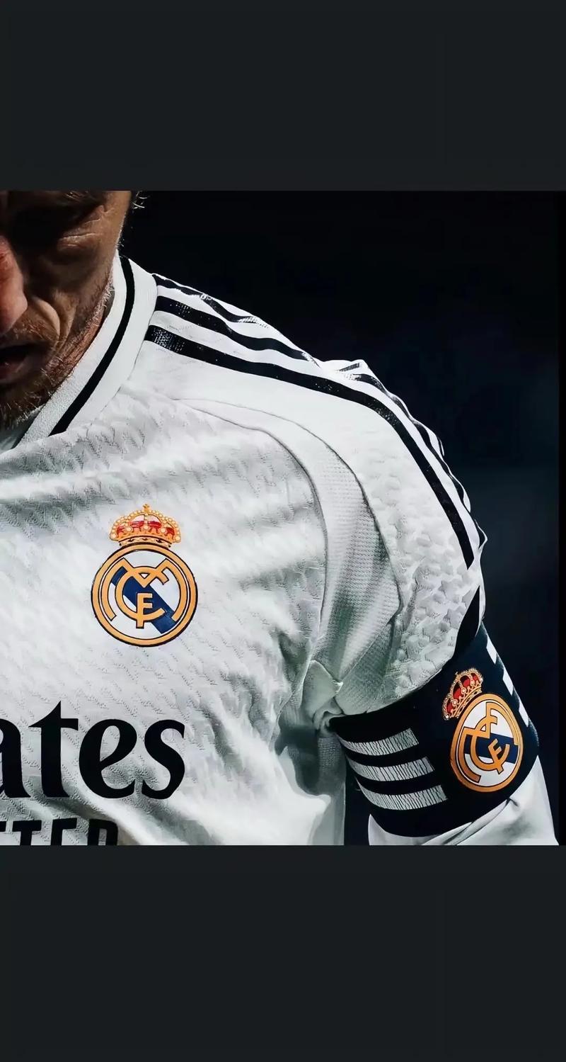 深圳新鹏城官方：前曼城助教拉坦齐奥任球队主帅