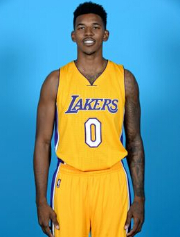 阿莫林率曼联客场逆转迪亚洛绝杀造点