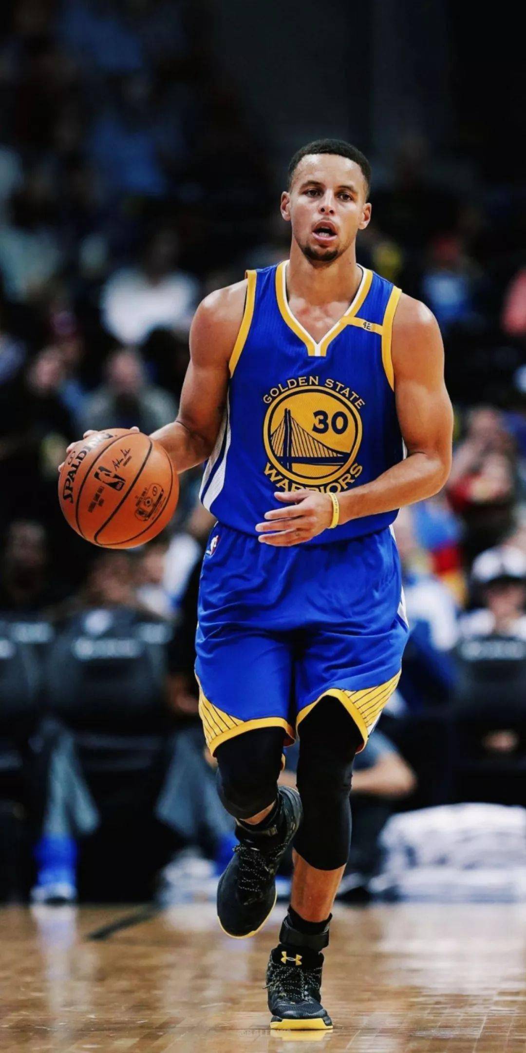 中国香港羽毛球公开赛：翁泓阳2-0战胜田中涌士，晋级男单16强