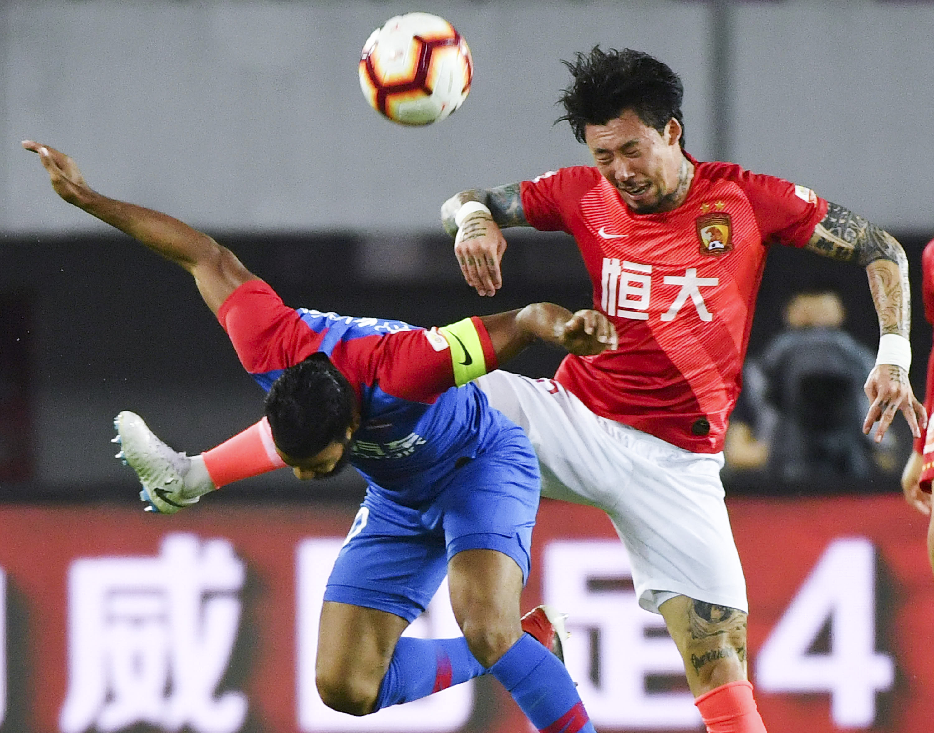 多家西媒：德容缺席本轮联赛的原因为家庭私人事务