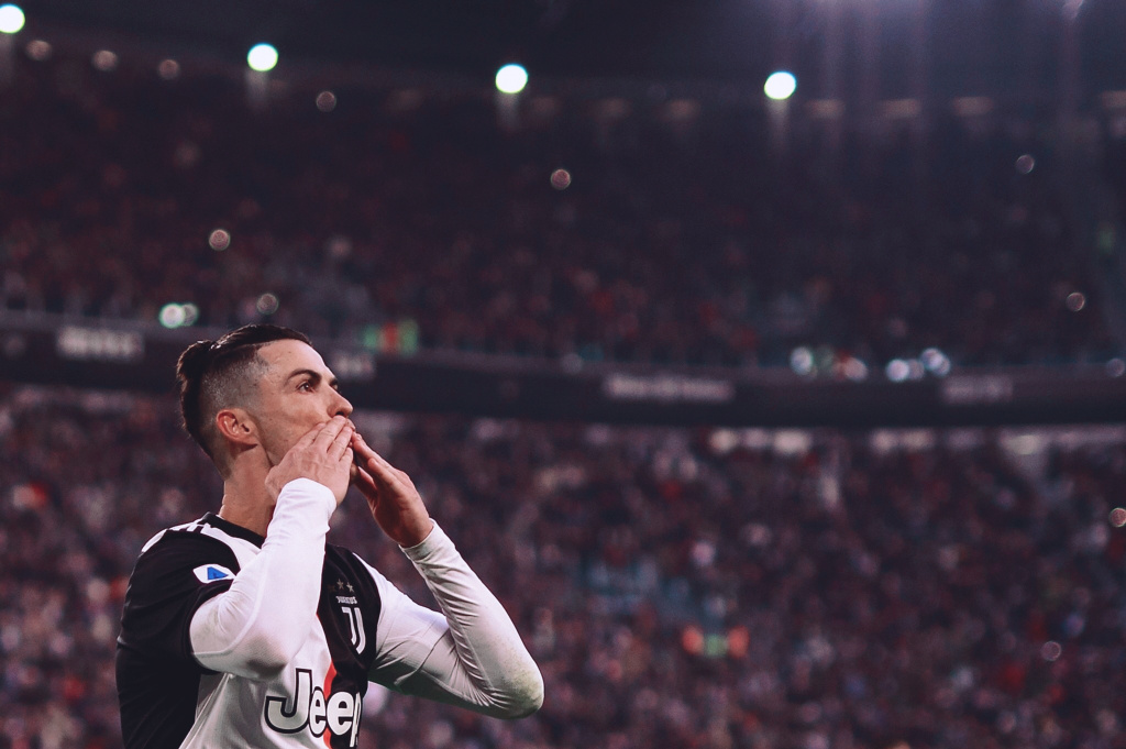 德首｜从2比0到2比3 拜仁爆冷不敌波鸿